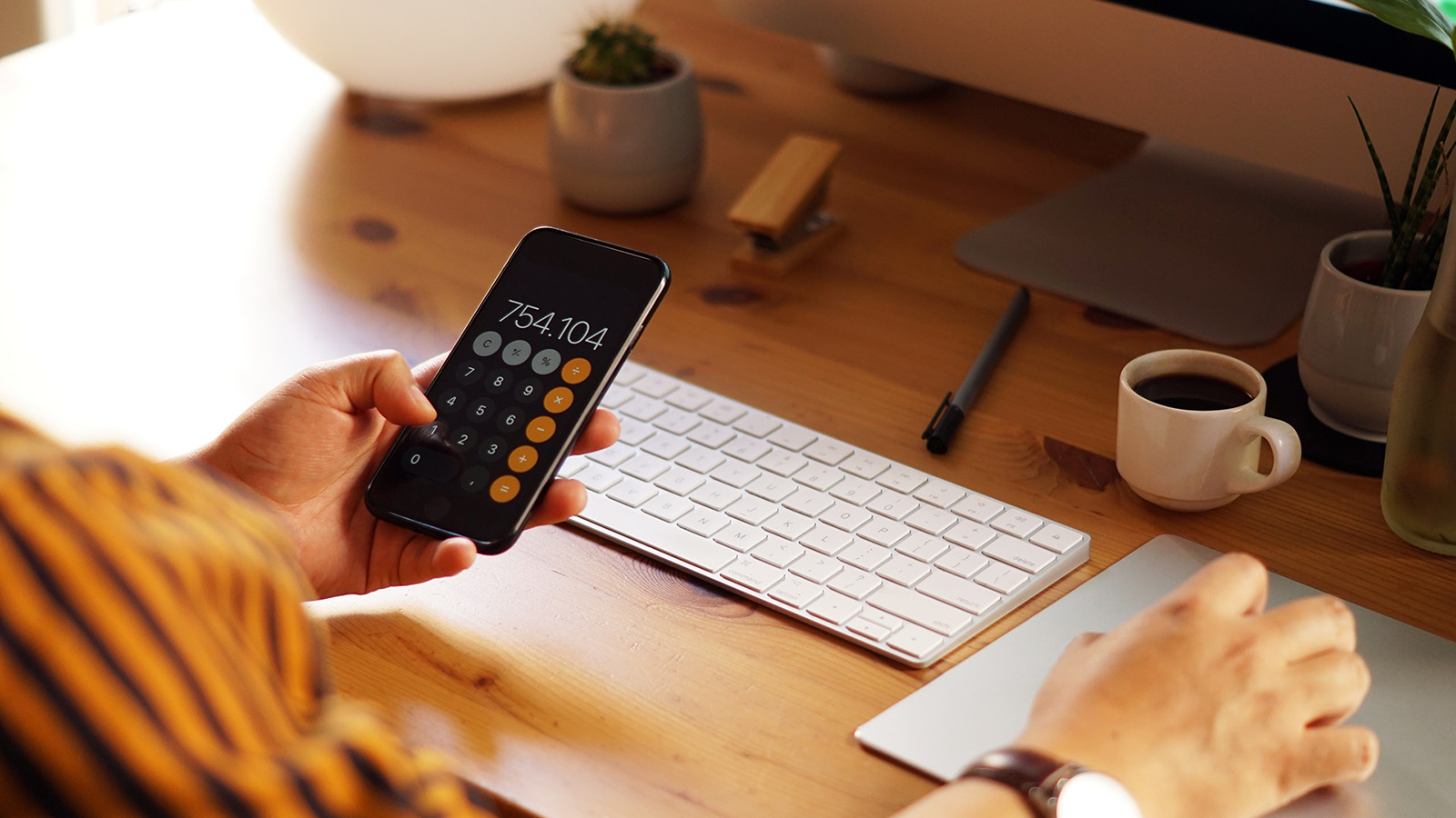 Classweb árak, fejléc kép, számolás okostelefon számológépen